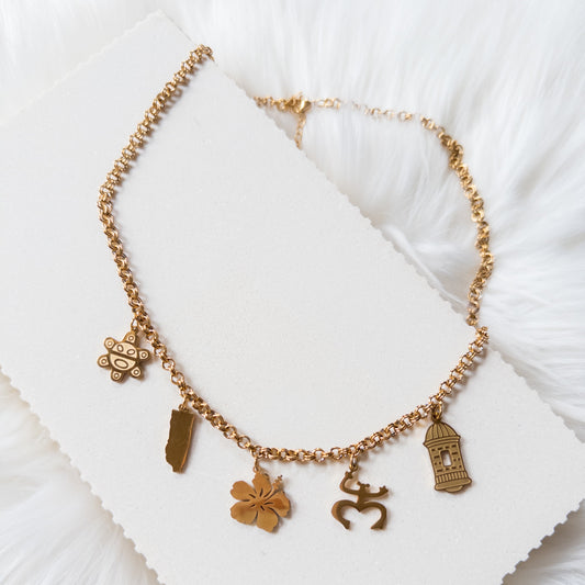 RAÍCES DORADAS Charm Necklace