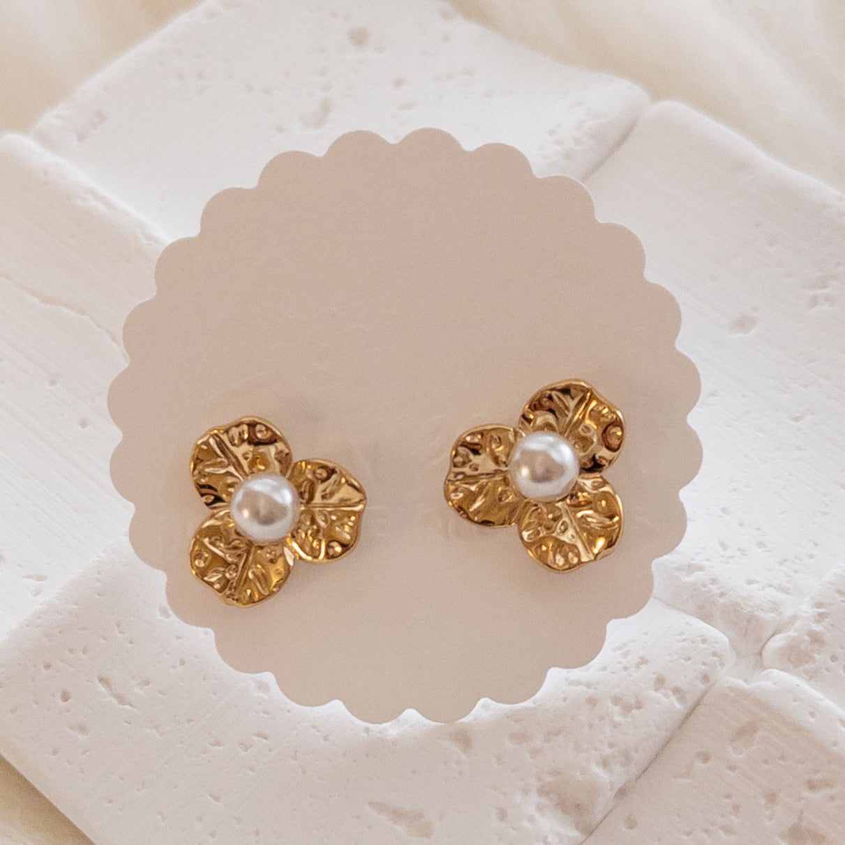 FLOR PERLADA Earrings