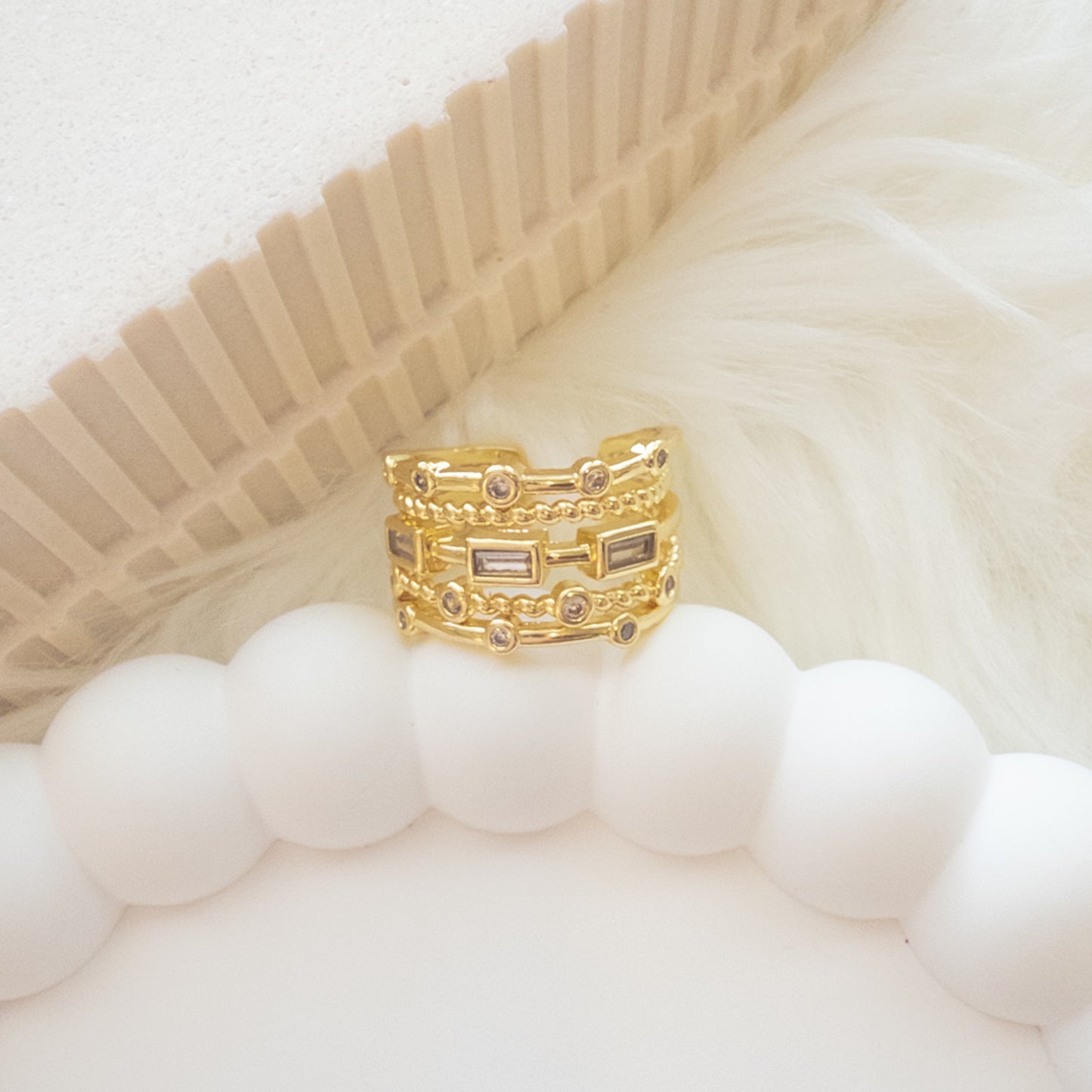 VICTORIA Ring