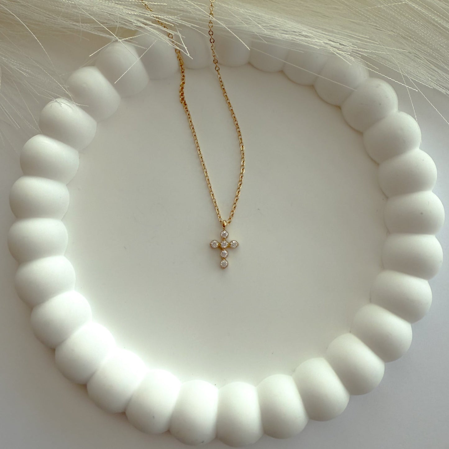 LUZ DIVINA Necklace