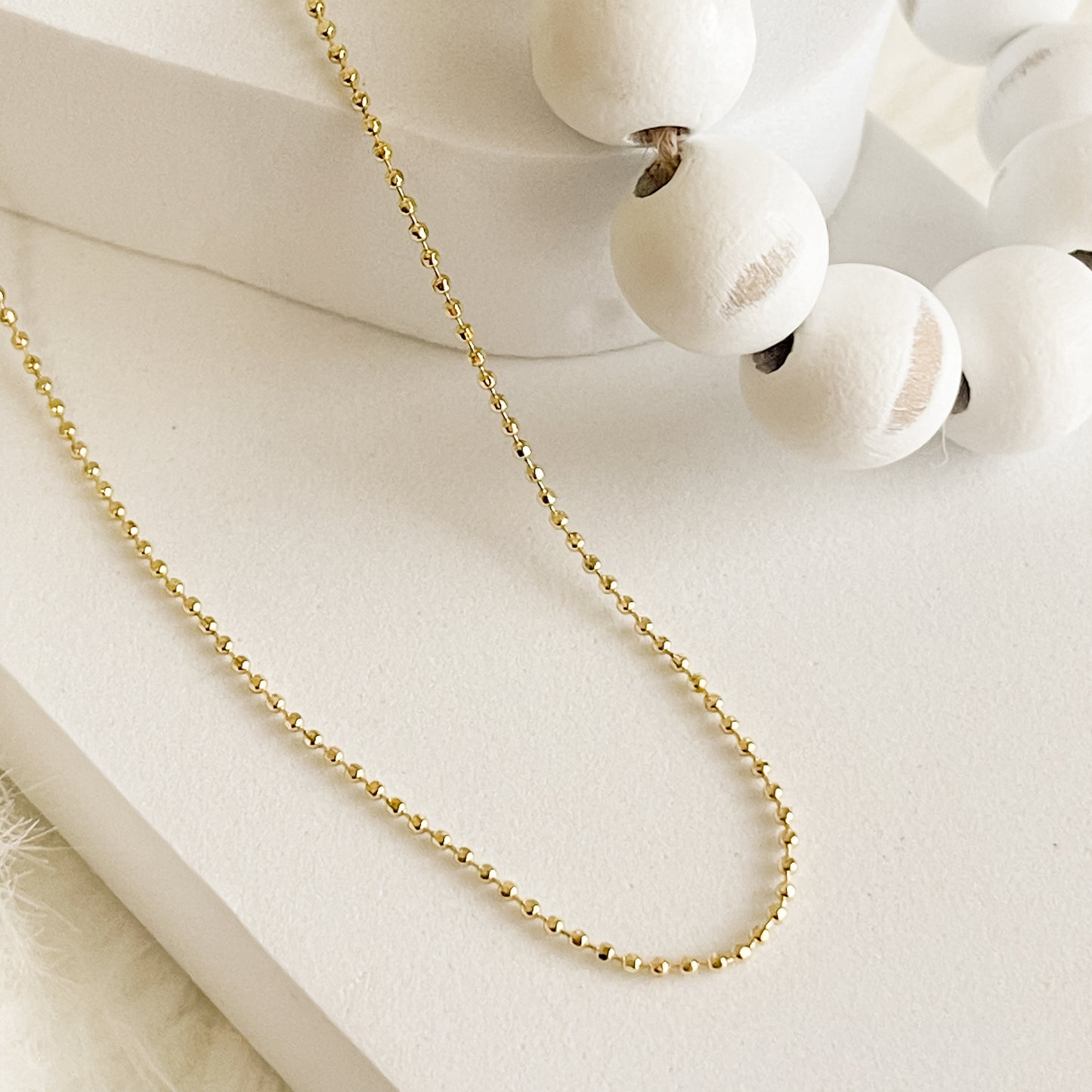 "L" Chain Base- Ball