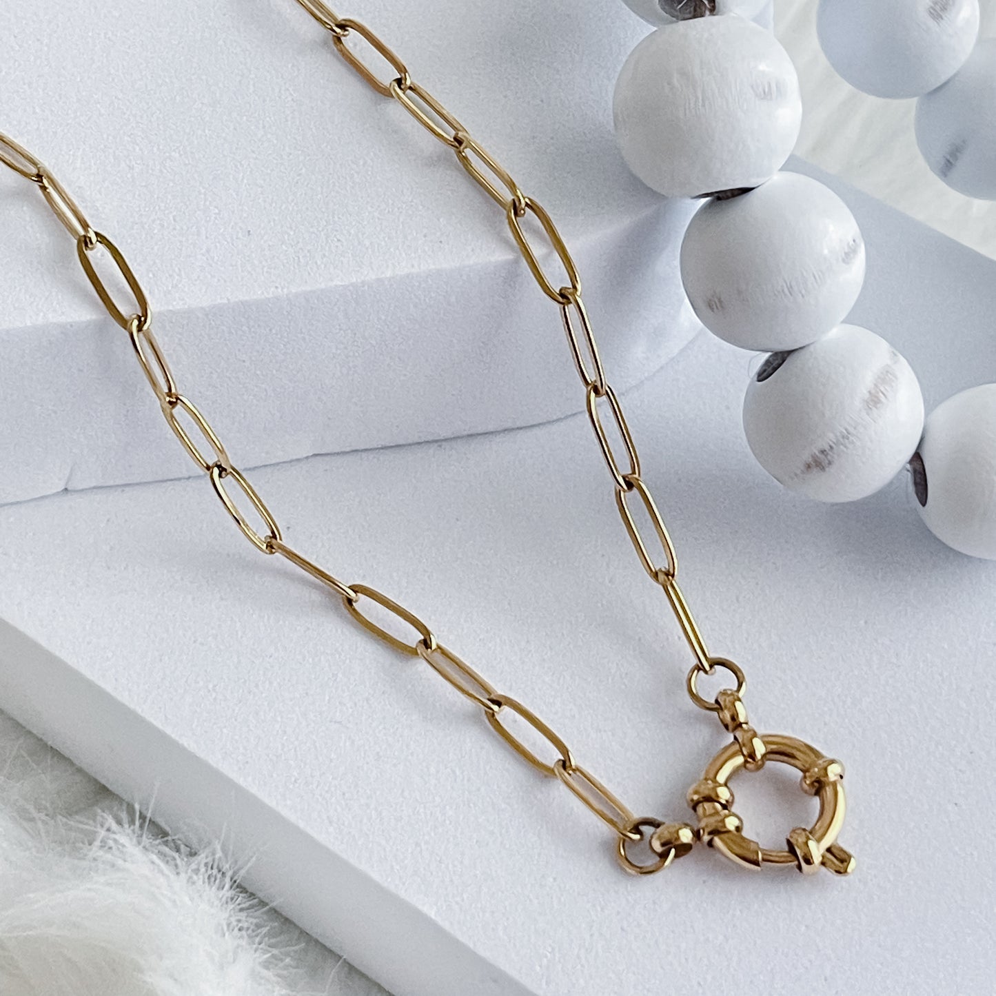 "Q" Chain Base- Paper Clip