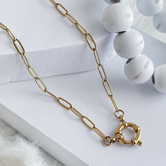 "Q" Chain Base- Paper Clip