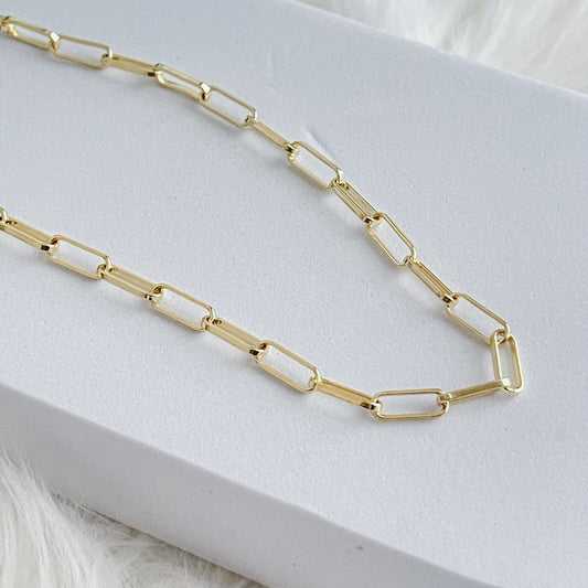 "V" Chain Base- Paper Clip