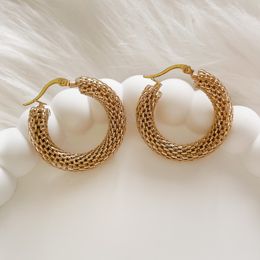 DESTELLOS Hoop Earrings