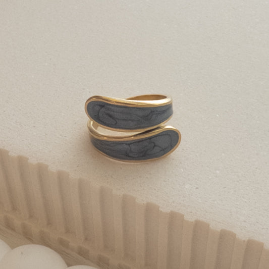 LUNA Ring