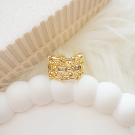 VICTORIA Ring