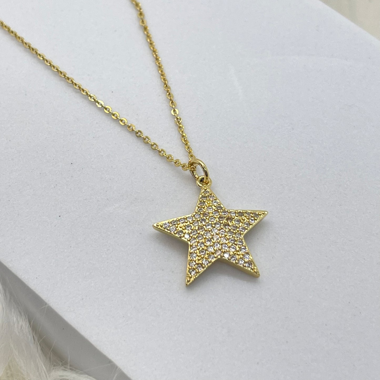 ESTRELLA Necklace