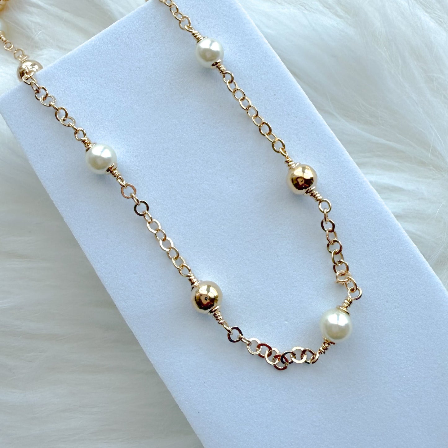 PERLINA Choker