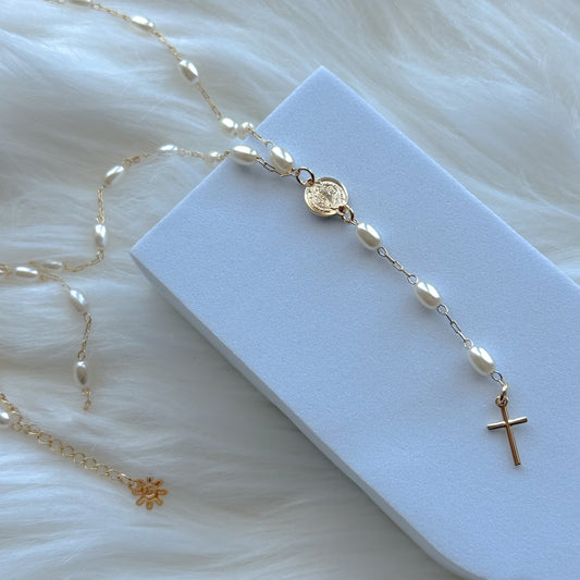 ROSAVÉ Rosary Necklace