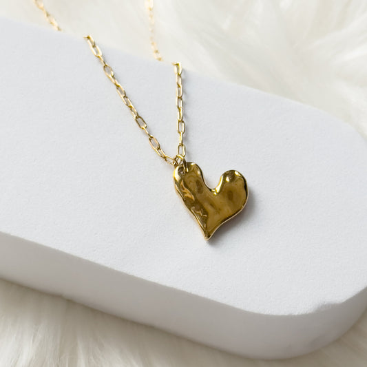 LATIDO Necklace